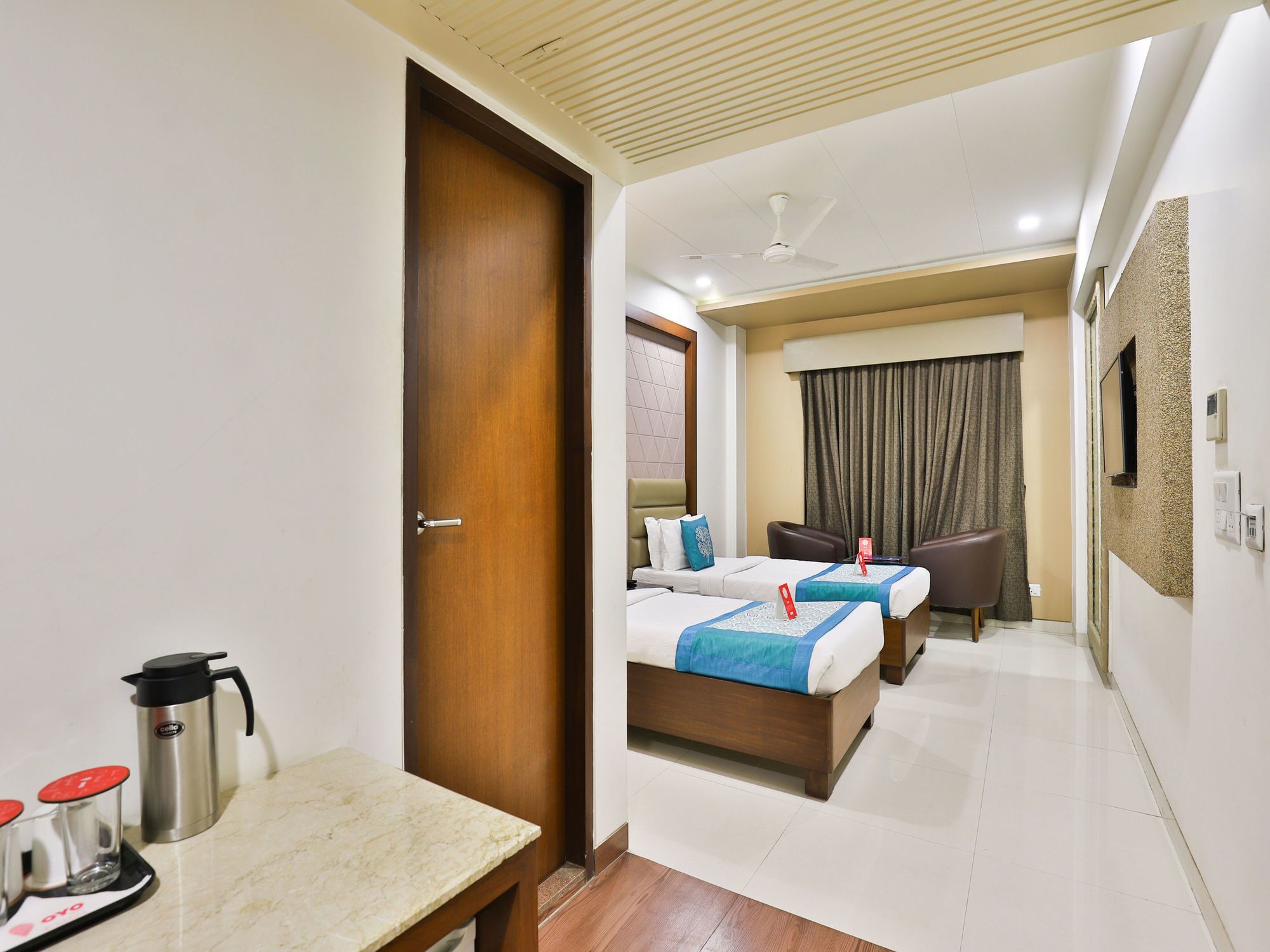 เดอะ แกรนด์ วินายัก โฮเต็ล Hotel อาเมดาบัด ภายนอก รูปภาพ